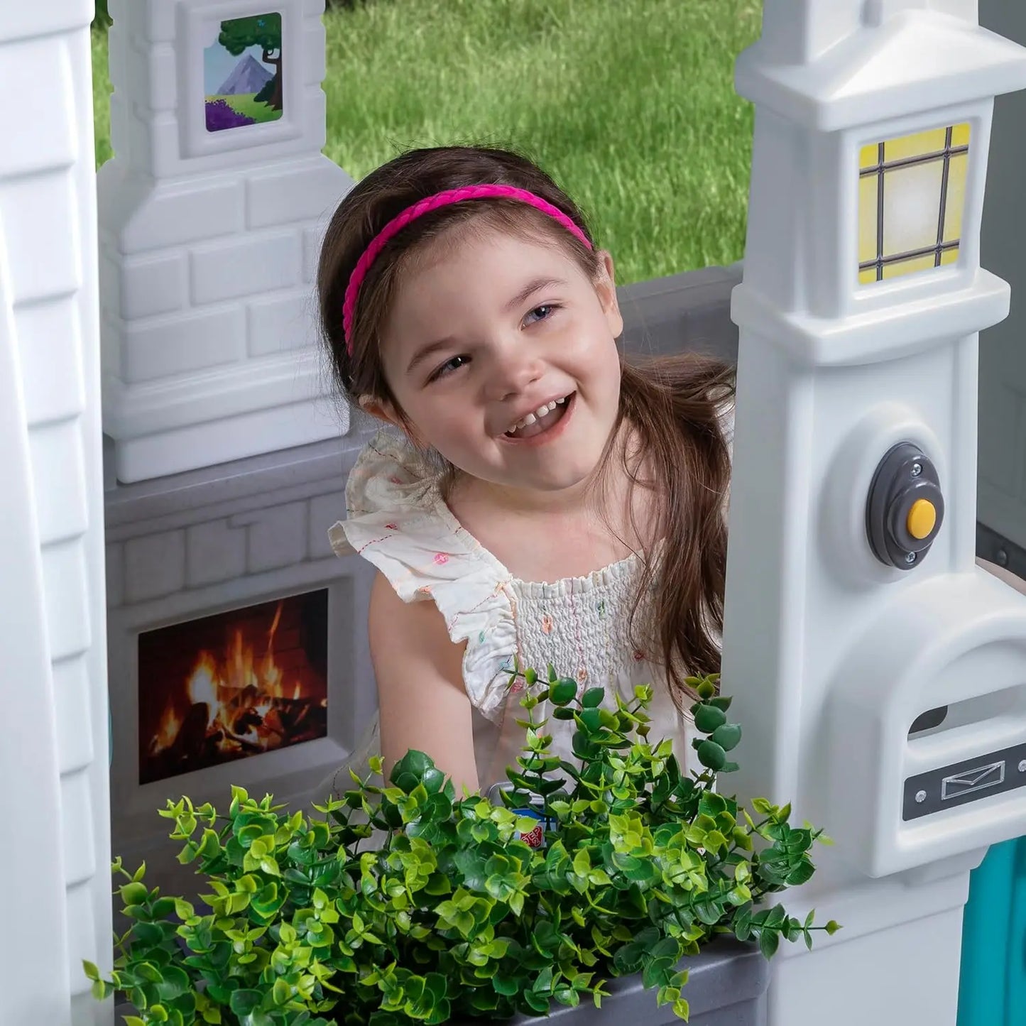 Cottage Kids Playhouse Indoor/Outdoor Playset Interactive Play with Sounds Made of Durable Plastic for Toddlers 1.5+ Years Old
